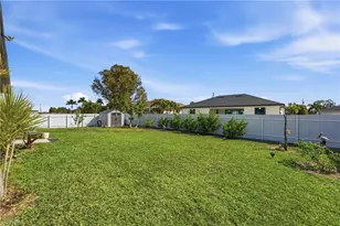 1429 NE 6th Ave, Cape Coral, FL 33909 - Photo 41
