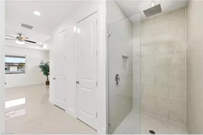 1429 NE 6th Ave, Cape Coral, FL 33909 - Photo 25