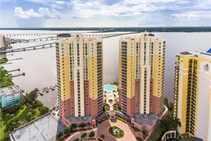 2743 First St, Fort Myers, FL 33916 - Photo 1