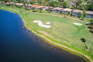 9293 Garden Pointe, Fort Myers, FL 33908 - Photo 5