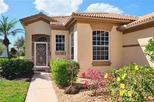 9293 Garden Pointe, Fort Myers, FL 33908 - Photo 3