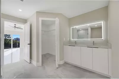 2823 NE 5th Pl, Cape Coral, FL 33909 - Photo 17