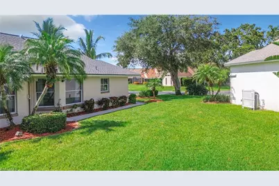 13633 Admiral Ct, Fort Myers, FL 33912 - Photo 3