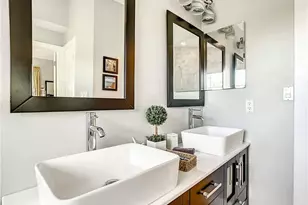 13633 Admiral Ct, Fort Myers, FL 33912 - Photo 31