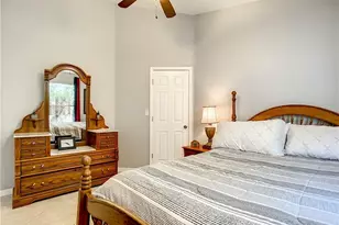 13633 Admiral Ct, Fort Myers, FL 33912 - Photo 23