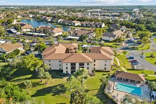 8336 Charter Club Cir, Fort Myers, FL 33919 - Photo 41