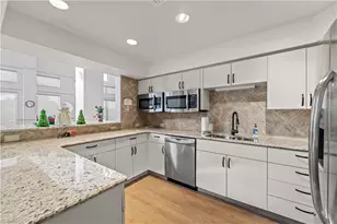 8336 Charter Club Cir, Fort Myers, FL 33919 - Photo 39