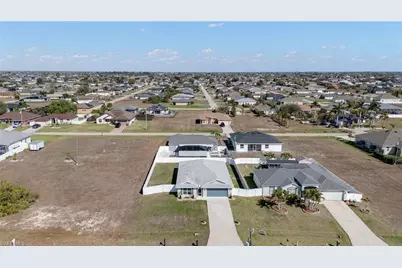 1351 NW 13th Pl, Cape Coral, FL 33993 - Photo 23