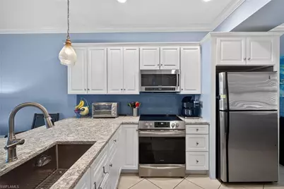 4604 SE 5th Pl #102, Cape Coral, FL 33904 - Photo 11