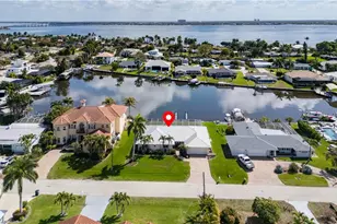 5319 Malibu Ct, Cape Coral, FL 33904 - Photo 1