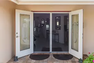 5319 Malibu Ct, Cape Coral, FL 33904 - Photo 11