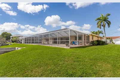 5319 Malibu Ct, Cape Coral, FL 33904 - Photo 33