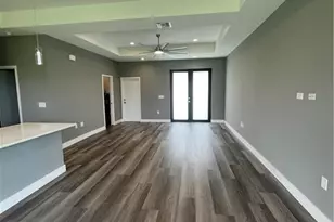 610 Floyd Ave S, Lehigh Acres, FL 33976 - Photo 7