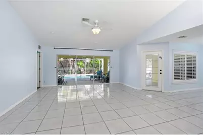 3622 NE 18th Pl, Cape Coral, FL 33909 - Photo 5