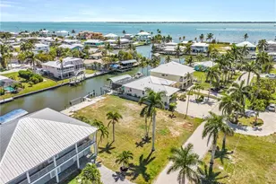 2224 Date St, Saint James City, FL 33956 - Photo 7