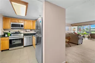 6220 Augusta Dr, Fort Myers, FL 33907 - Photo 5