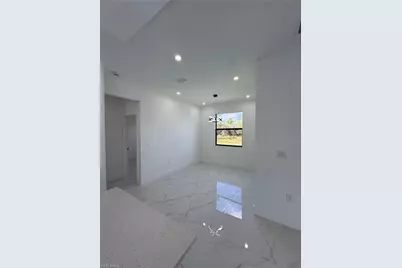 724 Kari Cir, Lehigh Acres, FL 33974 - Photo 11