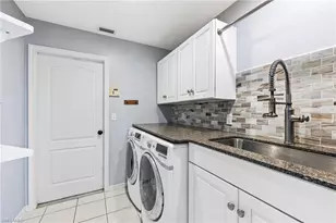 905 NW 28th Pl, Cape Coral, FL 33993 - Photo 21