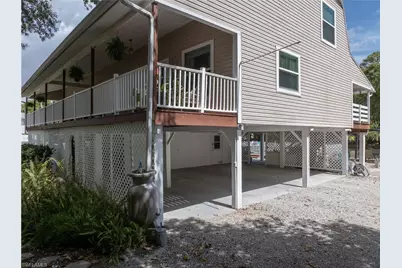 19180 Four Wheel Dr, North Fort Myers, FL 33917 - Photo 37