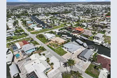 3656 Emerald Ave, Saint James City, FL 33956 - Photo 33