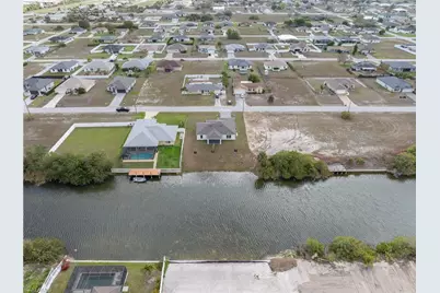 2212 NE 6th Ave, Cape Coral, FL 33909 - Photo 27