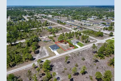 1044 Marshall Ave S, Lehigh Acres, FL 33974 - Photo 9