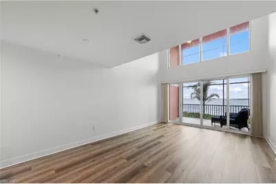 2745 1st St #113, Fort Myers, FL 33916 - Photo 9