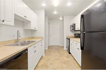 2607 30th St SW, Lehigh Acres, FL 33976 - Photo 11