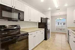 2607 30th St SW, Lehigh Acres, FL 33976 - Photo 3