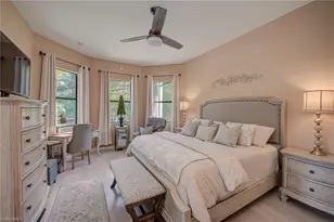 8601 Mercado Ct, Fort Myers, FL 33912 - Photo 13