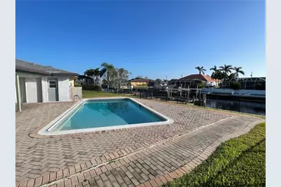 5029 SW 11th Pl, Cape Coral, FL 33914 - Photo 17