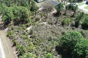 1034 Card St E, Lehigh Acres, FL 33974 - Photo 7