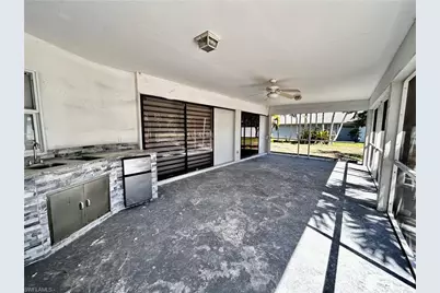 310 SE 29th Ter, Cape Coral, FL 33904 - Photo 13