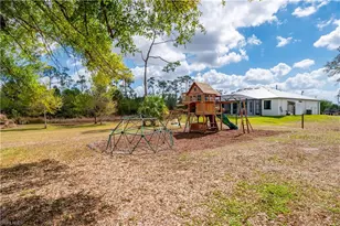 4301 South Rd, North Fort Myers, FL 33917 - Photo 45