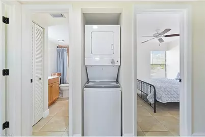 5530 Trailwinds Dr #726, Fort Myers, FL 33907 - Photo 11