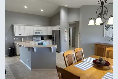 1804 NW 20th Pl, Cape Coral, FL 33993 - Photo 9