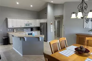 1804 NW 20th Pl, Cape Coral, FL 33993 - Photo 9