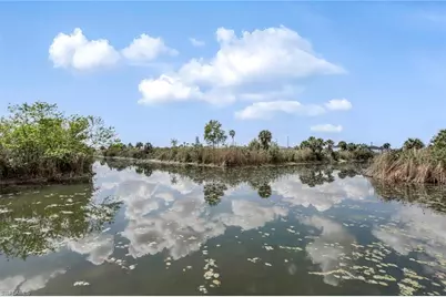 2714 NE 20th Ct, Cape Coral, FL 33909 - Photo 35