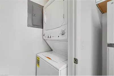 6081 Lake Front Dr, Fort Myers, FL 33908 - Photo 21