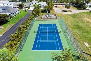 6081 Lakefront Dr, Fort Myers, FL 33908 - Photo 35