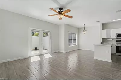 6081 Lake Front Dr, Fort Myers, FL 33908 - Photo 7