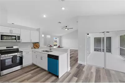 614 SW 1st St, Cape Coral, FL 33991 - Photo 13