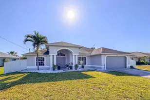 329 SW 30th Ave, Cape Coral, FL 33991 - Photo 3