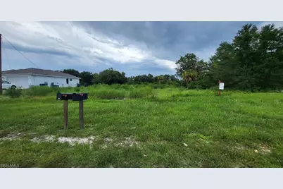 515-519 Grant Blvd, Lehigh Acres, FL 33974 - Photo 5