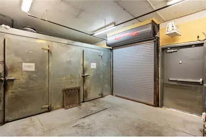 17650 San Carlos Blvd, Fort Myers Beach, FL 33931 - Photo 21