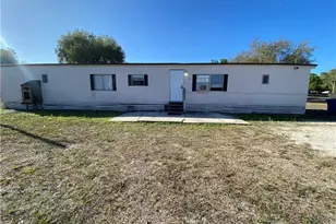 7877 Suncoast Dr, North Fort Myers, FL 33917 - Photo 3