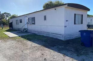 7877 Suncoast Dr, North Fort Myers, FL 33917 - Photo 1