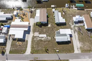 4987 Flamingo Dr, Saint James City, FL 33956 - Photo 5