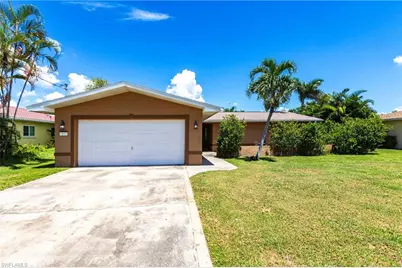 1623 SE 39th Ter, Cape Coral, FL 33904 - Photo 1