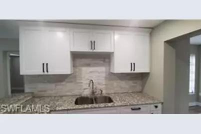 3919 Luverne St, Fort Myers, FL 33901 - Photo 9